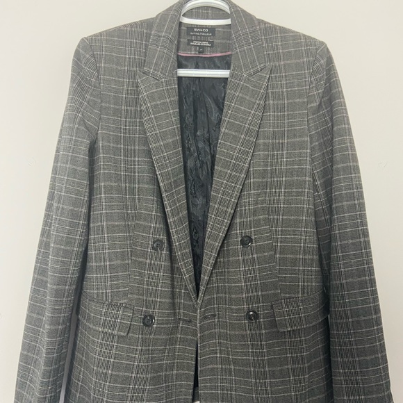 RW&CO. Pants - RW&Co Grey Plaid Double Breasted Blazer with Mini Skirt